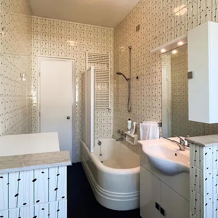 West7apartments